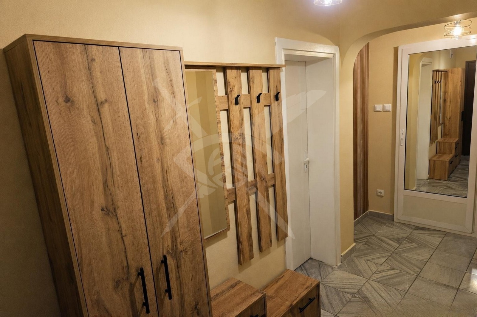 Дава под наем 3-СТАЕН, гр. София, Център, снимка 9 - Апартаменти - 54948157