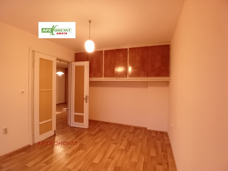 Дава под наем 3-СТАЕН, гр. София, Банишора, снимка 15 - Апартаменти - 53245618