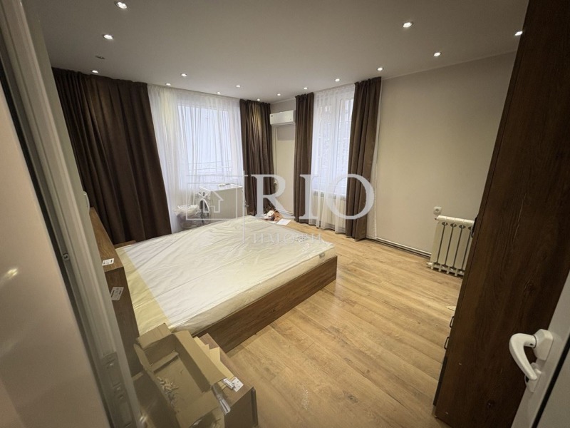 Дава под наем КЪЩА, с. Извор, област Пловдив, снимка 8 - Къщи - 53165004