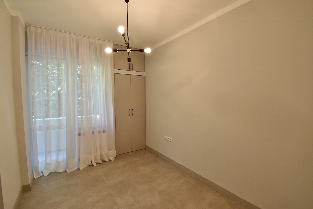 ���� ��� ���� 4-����� | Imot.bg � ����������� 12