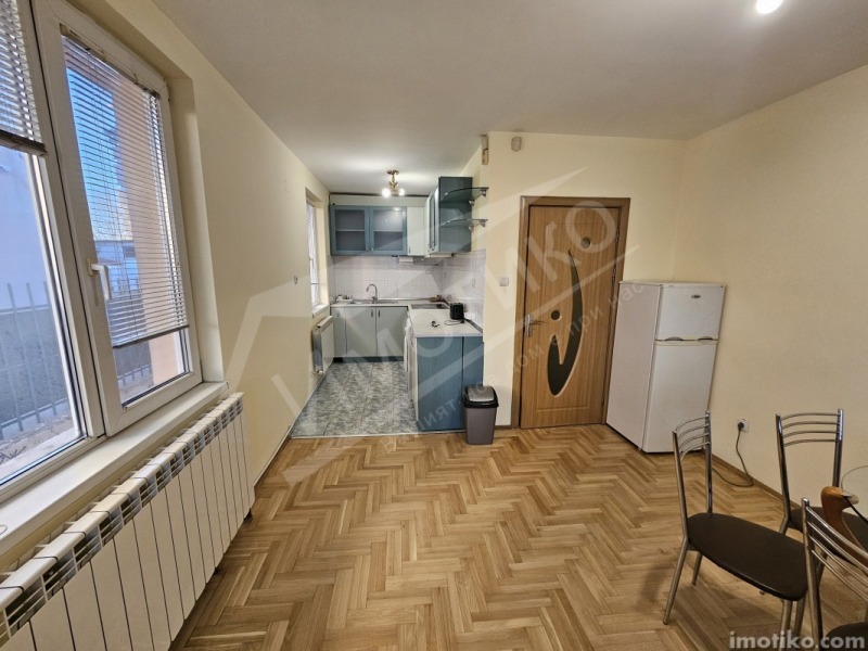 A louer  1 chambre Sofia , Ovtcha koupel , 70 m² | 90387202