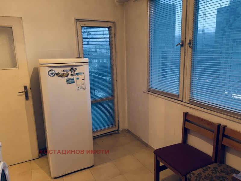 В оренду  1 спальня Пловдив , Кючук Париж , 43 кв.м | 56071364 - зображення [2]