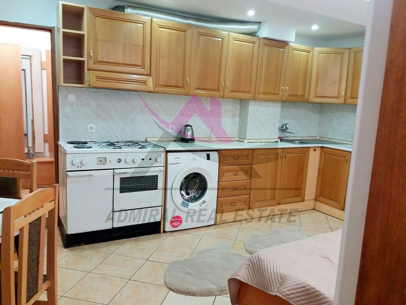 De inchiriat  1 dormitor Varna , Asparuhovo , 55 mp | 37778806