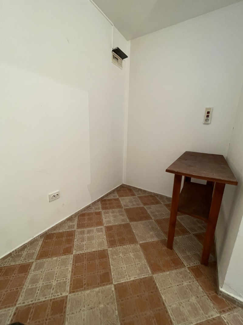Дава под наем  Магазин град София , Витоша , 34 кв.м | 39310076 - изображение [6]