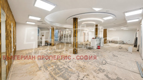 МАГАЗИН, 220 m2