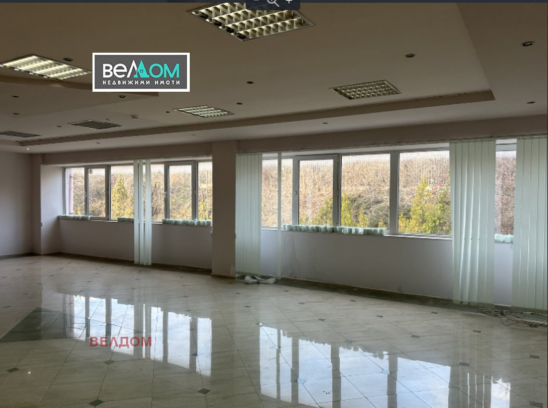 Дава под Наем ОФИС в град Варна, Северна промишлена зона - 267 кв.м / 1 636.13 € » 3 200 лв., ВЕЛДОМ
