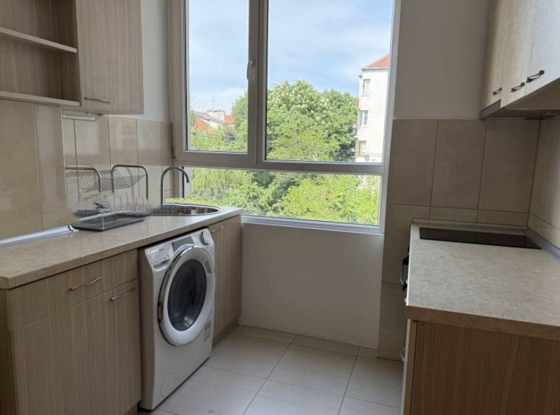 Издаје се  1 спаваћа соба Софија , Центар , 72 м2 | 78279516 - слика [4]