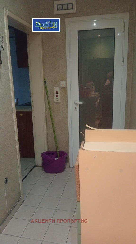 Дава под наем 2-СТАЕН, гр. Велико Търново, Бузлуджа, снимка 8 - Апартаменти - 52570045