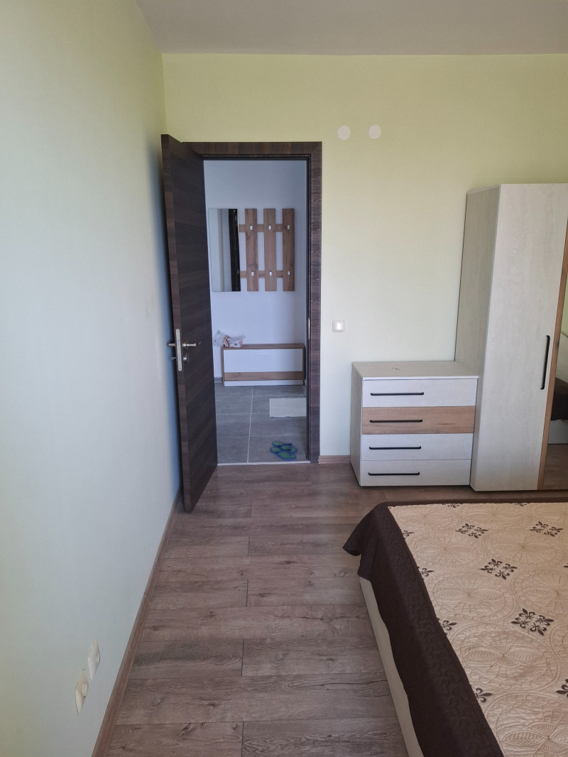 Дава под наем  2-стаен град Перник , Изток , 73 кв.м | 52850623 - изображение [14]