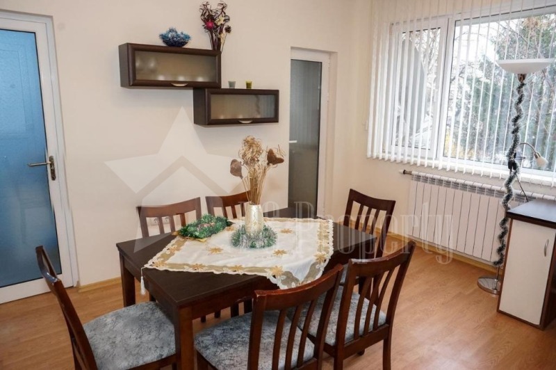 För uthyrning  2 sovrum Stara Zagora , Centar , 120 kvm | 85324131 - bild [2]