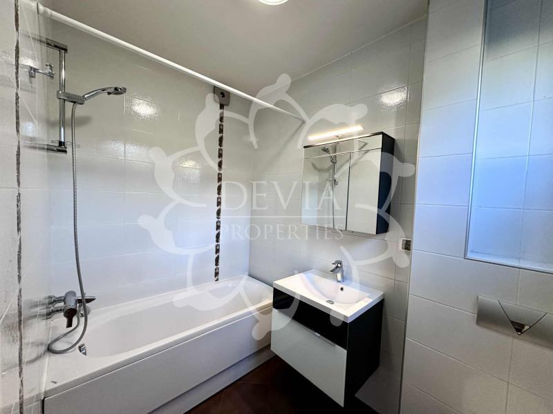 Дава под наем 3-СТАЕН, гр. София, Лозенец, снимка 8 - Апартаменти - 52395049