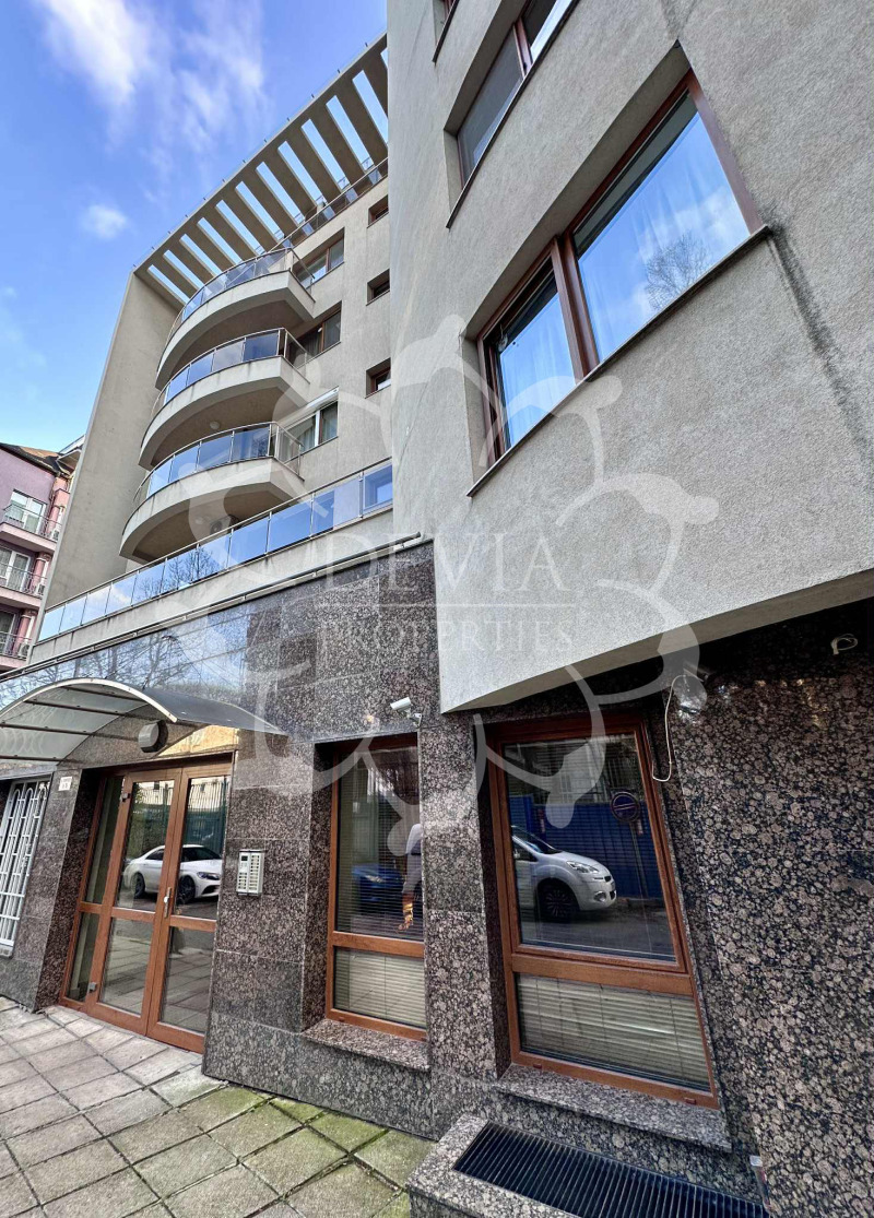 Дава под наем 3-СТАЕН, гр. София, Лозенец, снимка 14 - Апартаменти - 52395049