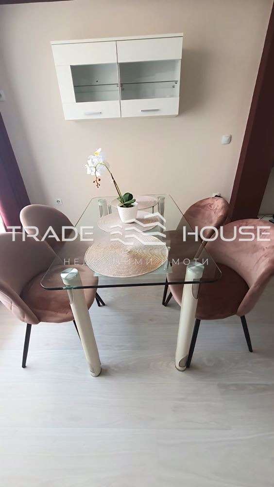 Дава под наем 2-СТАЕН, гр. Пловдив, Център