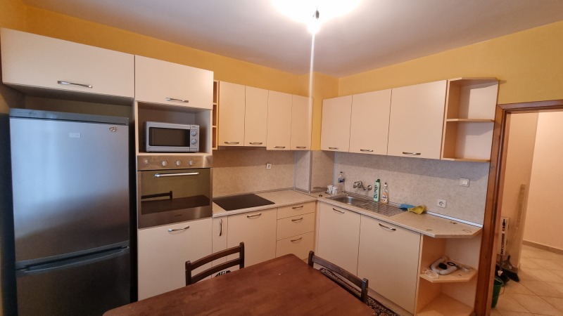 Дава под Наем 4-СТАЕН в град София, Малинова долина - 130 кв.м / 900 € » 1 760.25 лв., ВИРА