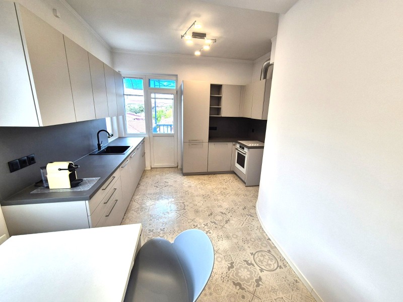 Te huur  2 slaapkamers Sofia , Tsentar , 100 m² | 99787711