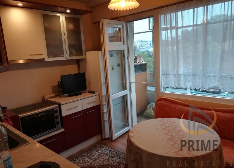 Дава под наем 3-СТАЕН, гр. Бургас, Братя Миладинови, снимка 4 - Апартаменти - 53153046