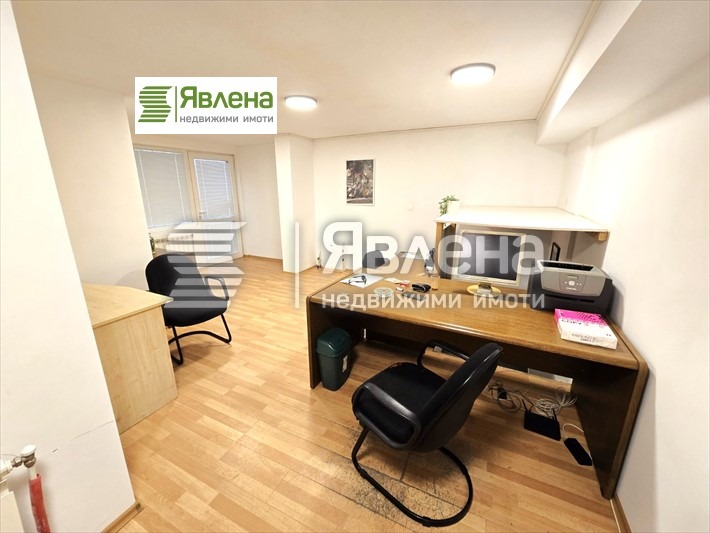 Para alugar  Armazenar Sofia , Centar , 65 m² | 70798188 - imagem [2]
