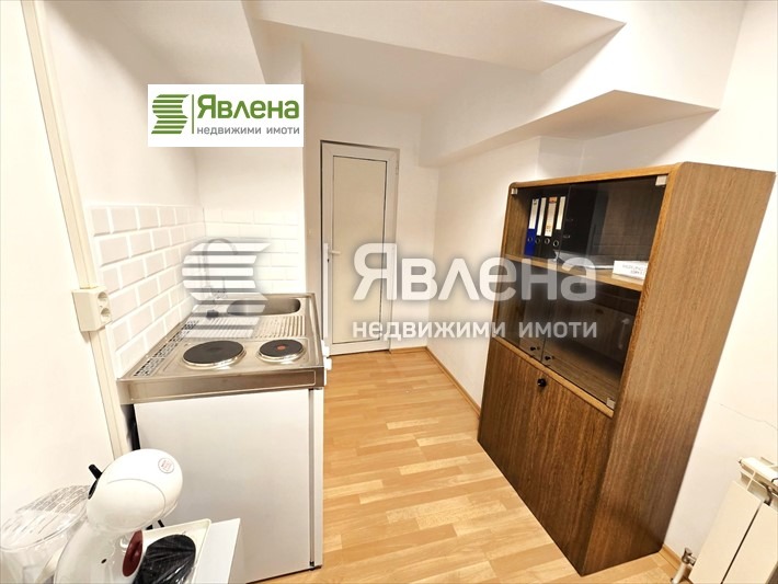 Para alugar  Armazenar Sofia , Centar , 65 m² | 70798188 - imagem [3]