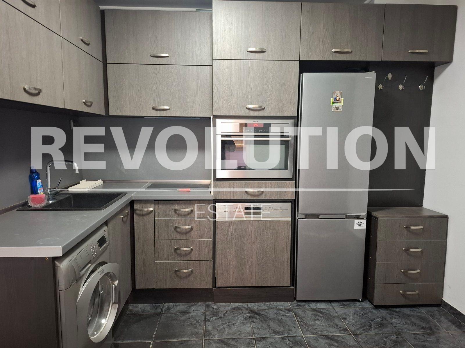 Дава под наем 2-СТАЕН, гр. Варна, Център, снимка 2 - Апартаменти - 53690065