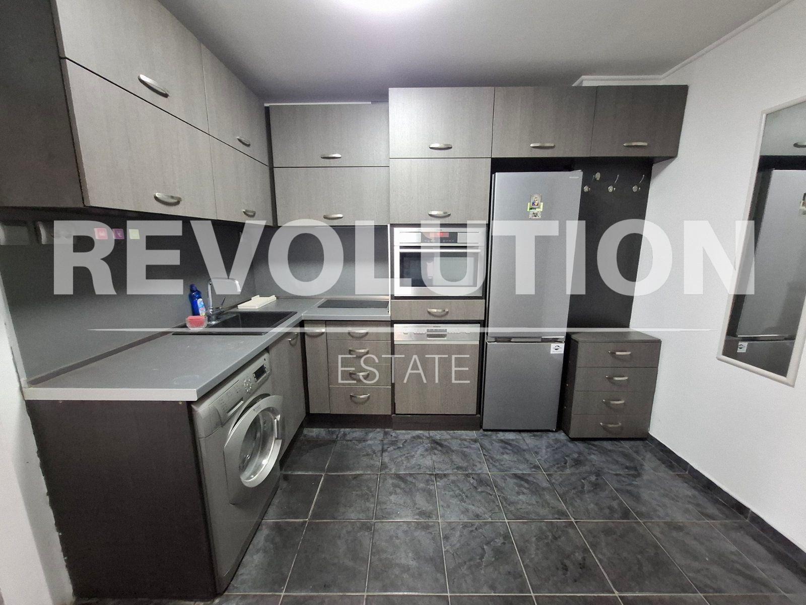 Дава под наем 2-СТАЕН, гр. Варна, Център