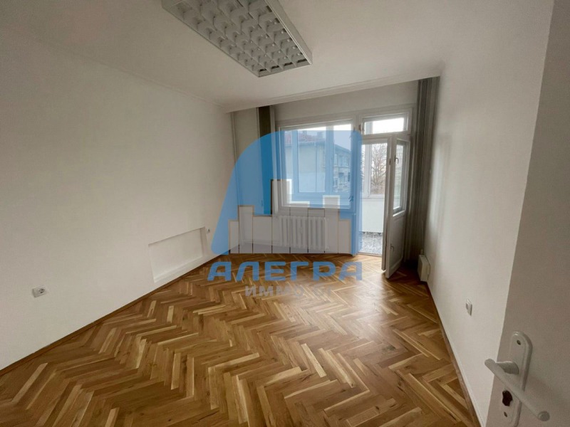 Da affittare  Ufficio Sofia , Geo Milev , 125 mq | 30288591 - Immagine [5]