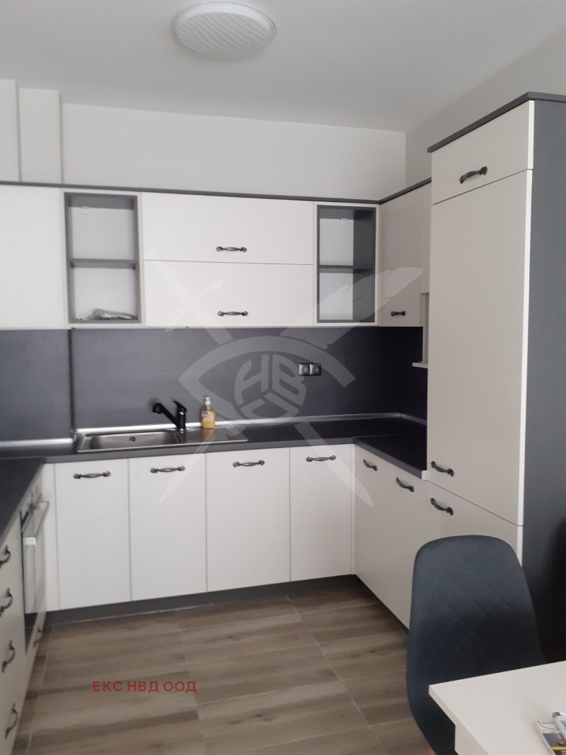 Дава под наем 2-СТАЕН, гр. Пловдив, Христо Смирненски, снимка 3 - Апартаменти - 53086117