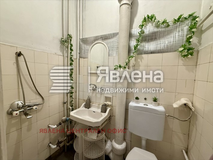 Дава под наем 2-СТАЕН, гр. София, Център, снимка 5 - Апартаменти - 53906396