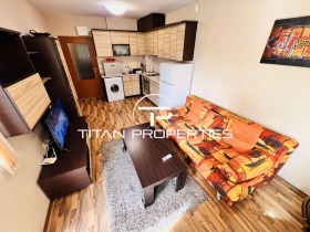 1 dormitor Slaveicov, Burgas