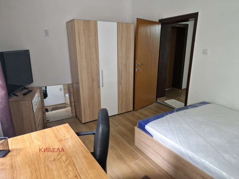 K pronájmu  3 ložnice Pleven , Širok centar , 120 m2 | 40584396 - obraz [13]