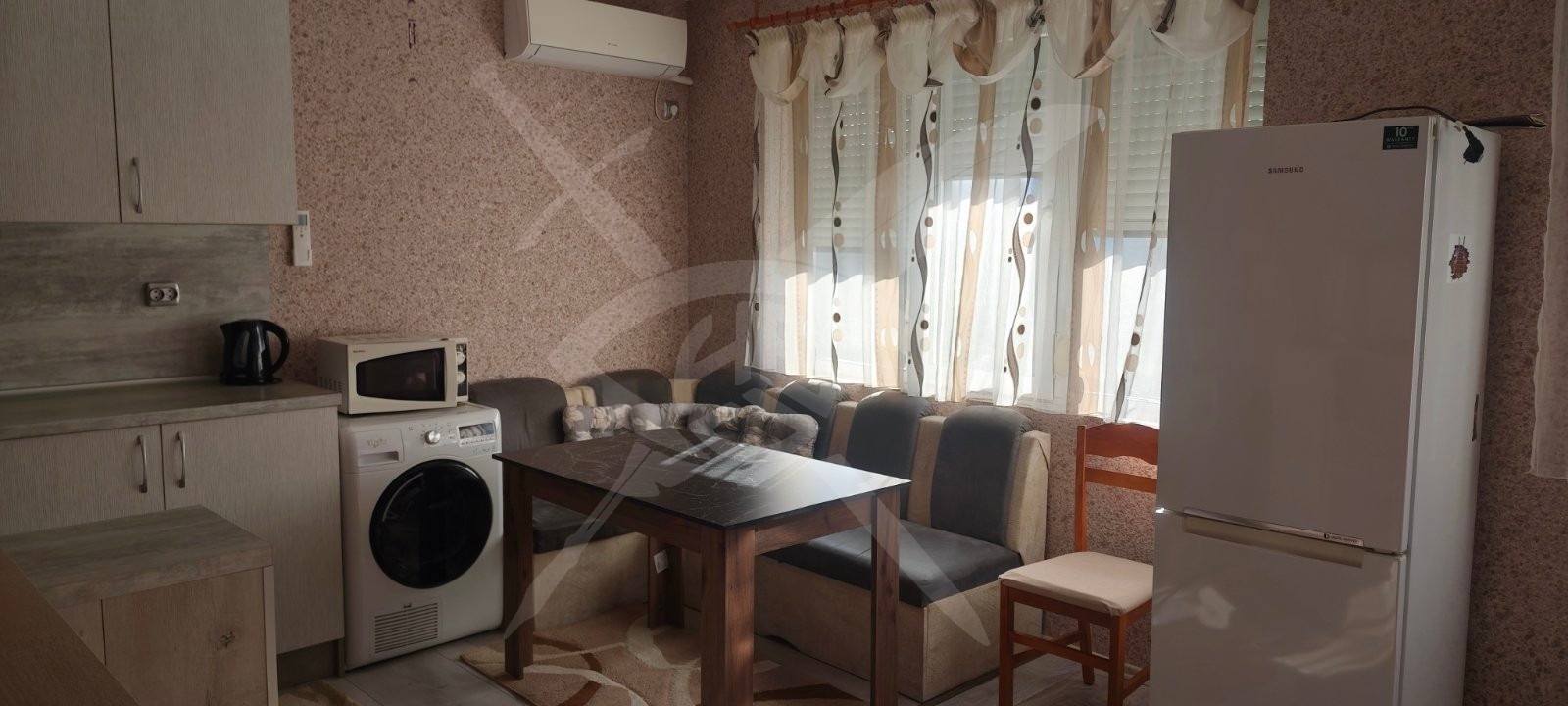 Дава под наем 2-СТАЕН, гр. Бургас, област Бургас