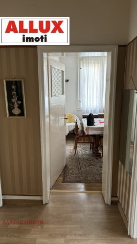 1 Schlafzimmer Wazraschdane, Ruse 9