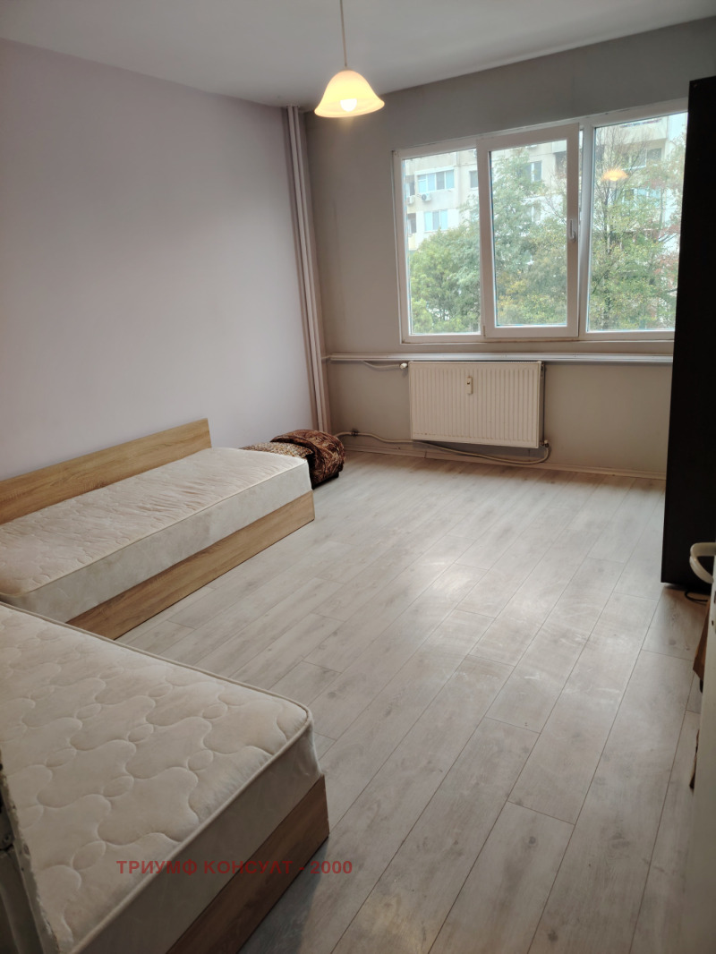 Издаје се  2 спаваће собе Софија , Левски Г , 76 м2 | 45743851 - слика [10]
