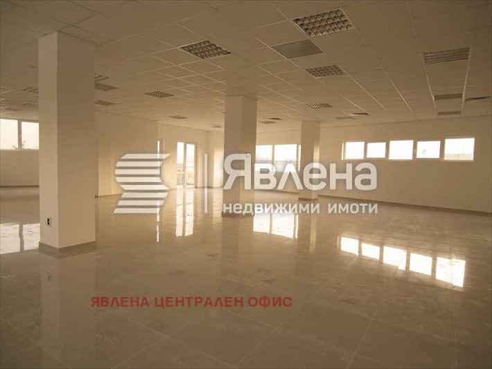 Дава под наем  Склад град София , Военна рампа , 798 кв.м | 13538248