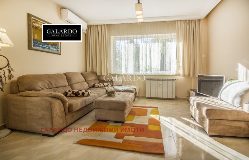 Дава под наем 3-СТАЕН, гр. София, Център, снимка 2 - Апартаменти - 53093298