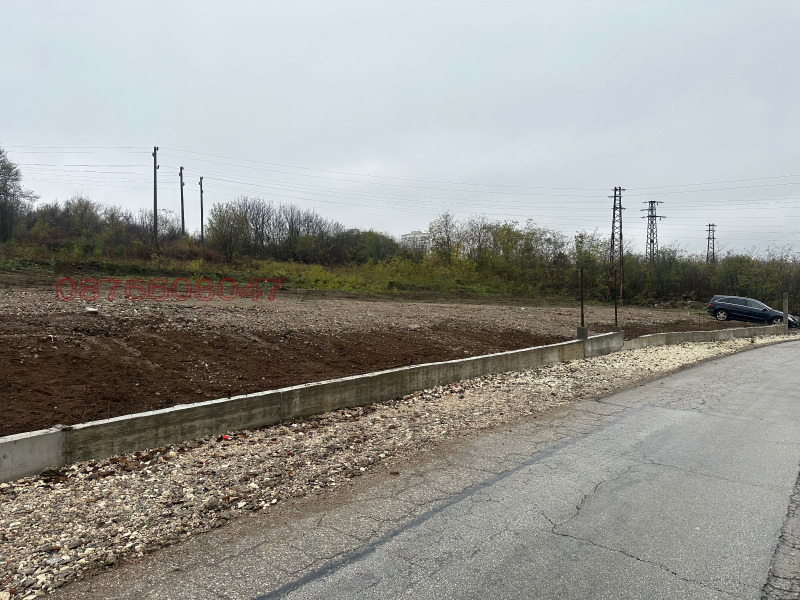 Дава под наем МЯСТО, гр. Плевен, Индустриална зона, снимка 3 - Парцели - 52780080