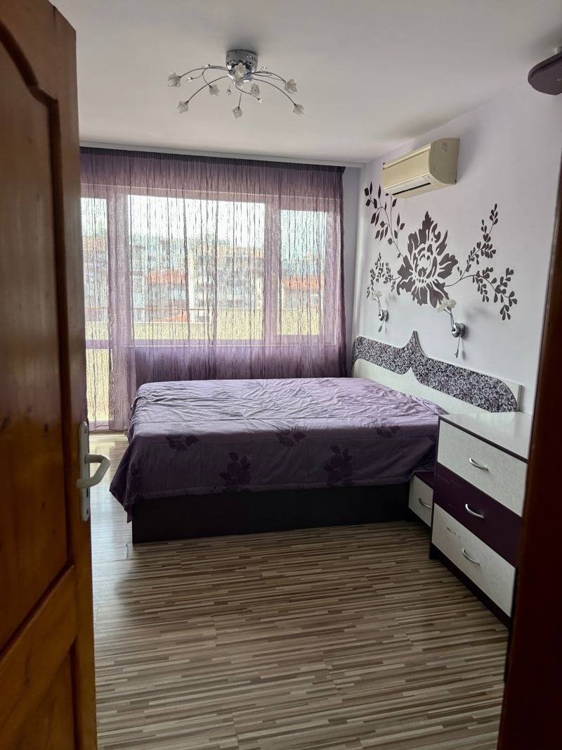 Дава под Наем 3-СТАЕН в град Пловдив, Център - 122 кв.м / 613.55 € » 1 200 лв., РИНЕКС РЕВОЛЮШЪН