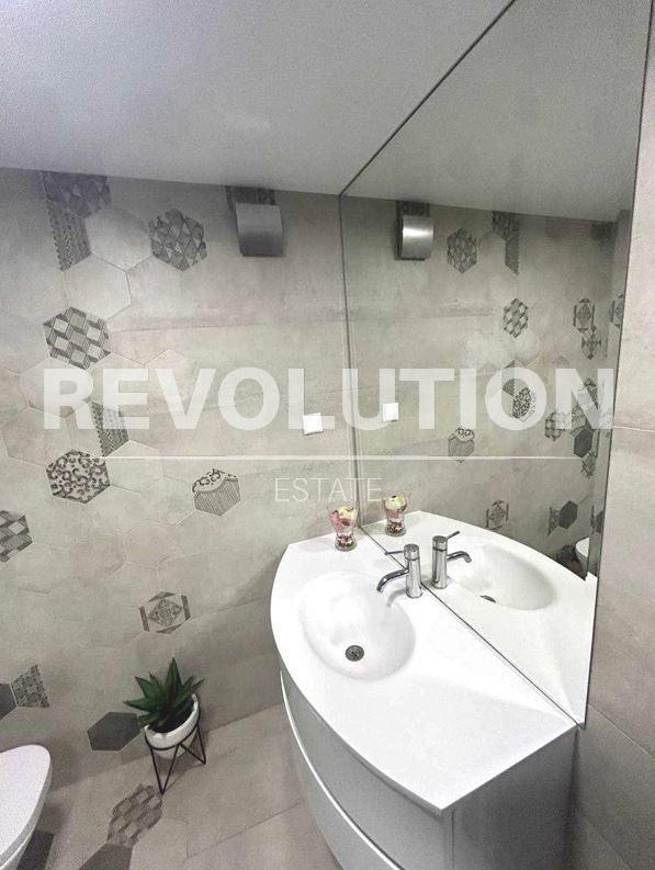 Дава под наем 3-СТАЕН, гр. Варна, Център, снимка 7 - Апартаменти - 53093337