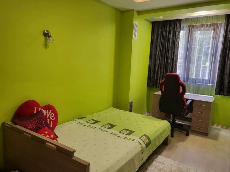 Дава под наем  4-стаен град София , Лагера , 117 кв.м | 21447570 - изображение [4]