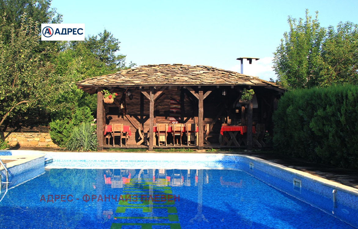 Дава под наем ХОТЕЛ, гр. Априлци, област Ловеч, снимка 4 - Хотели - 54355129