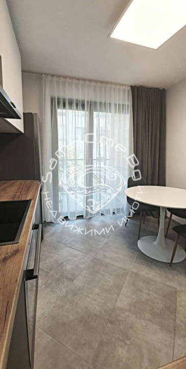 Дава под наем 3-СТАЕН, гр. Варна, ВИНС-Червен площад, снимка 2 - Апартаменти - 52334685