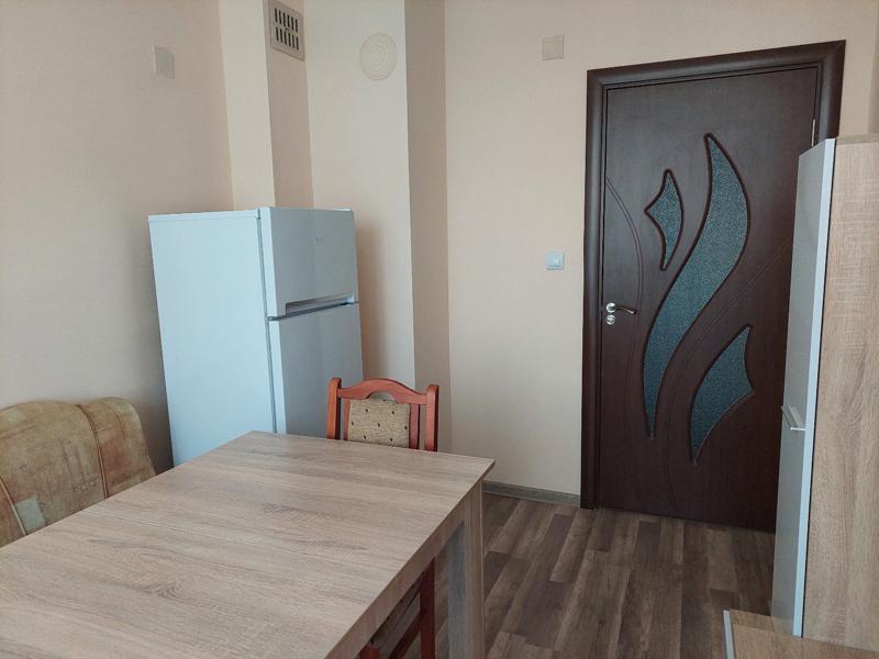 Дава под наем 2-СТАЕН, гр. Велико Търново, Бузлуджа, снимка 4 - Апартаменти - 52120807