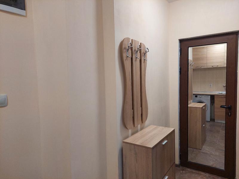 Дава под наем 2-СТАЕН, гр. Велико Търново, Бузлуджа, снимка 2 - Апартаменти - 52120807