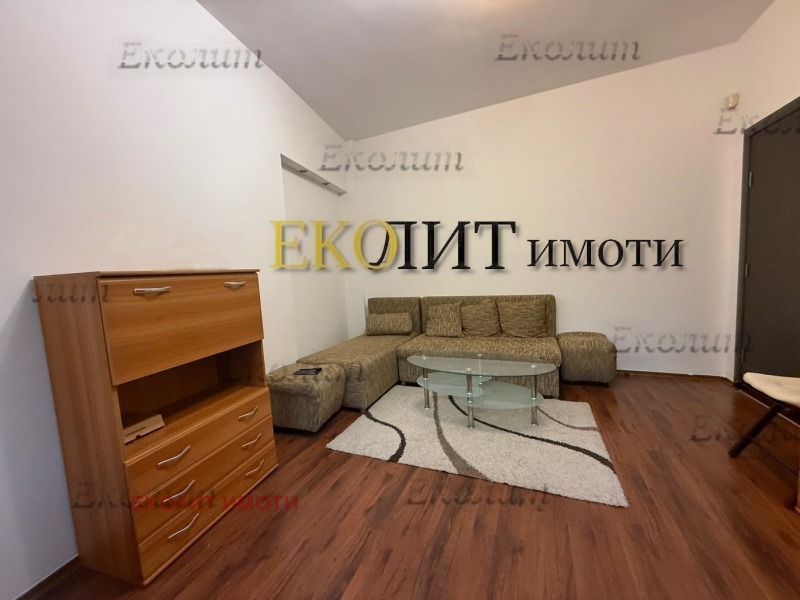 Προς ενοικίαση  1 υπνοδωμάτιο Σοφηια , ΤΣενταρ , 53 τ.μ | 30378258