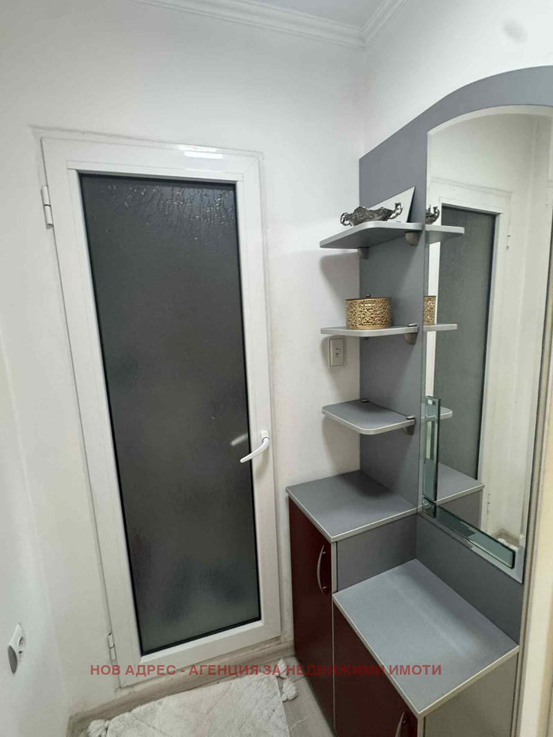 Дава под наем 2-СТАЕН, гр. Търговище, Вароша, снимка 6 - Апартаменти - 53082878