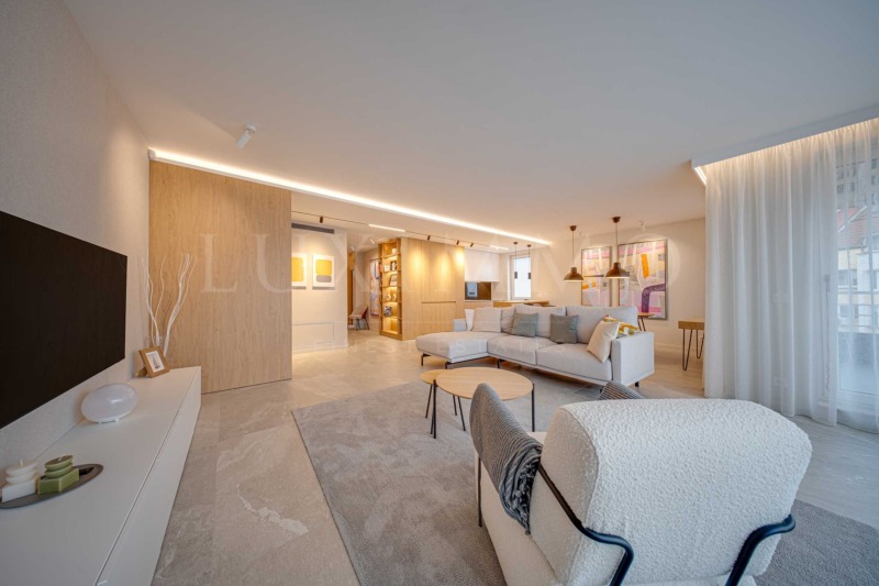 Дава под наем 4-СТАЕН, гр. София, Лозенец, снимка 2 - Апартаменти - 53035090