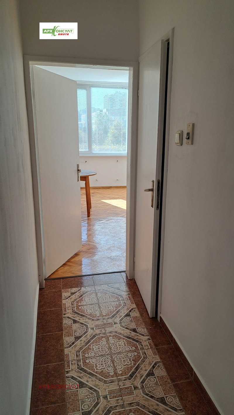 Под наем 3-СТАЕН, град София, Овча купел 2 • 500 € / 977.91 лв. • 68729696 1