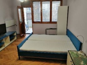 Kamer Borovo, Sofia 1