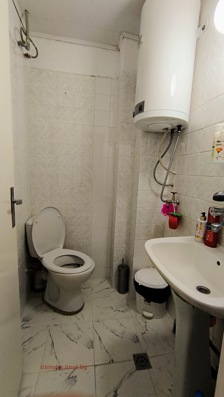 Издаје се  2 спаваће собе Русе , Центар , 80 м2 | 25421370 - слика [14]