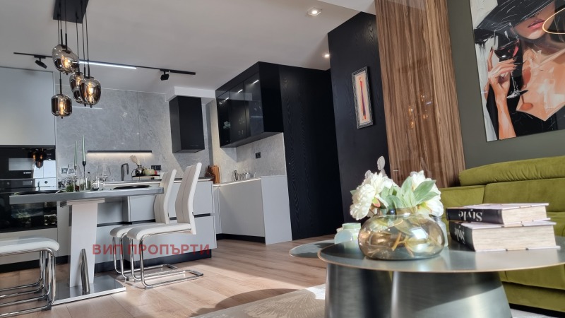 Дава под наем 3-СТАЕН, гр. Пловдив, Център, снимка 2 - Апартаменти - 52574593