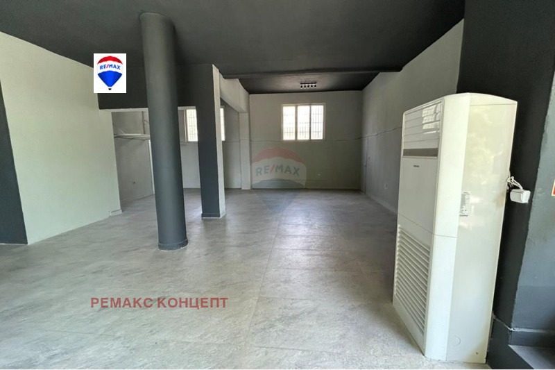 Kiralık  Mağaza Şumen , Matematiçeska gimnaziya , 269 metrekare | 24873879 - görüntü [11]
